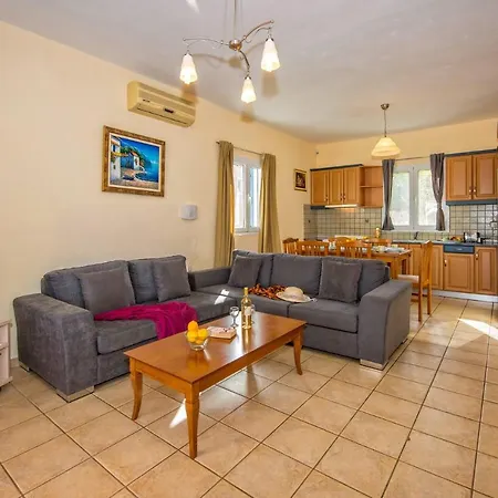 别墅 Skala Seaview By *