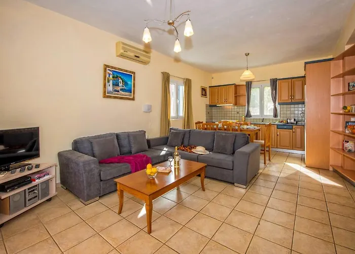 别墅 Skala Seaview By *